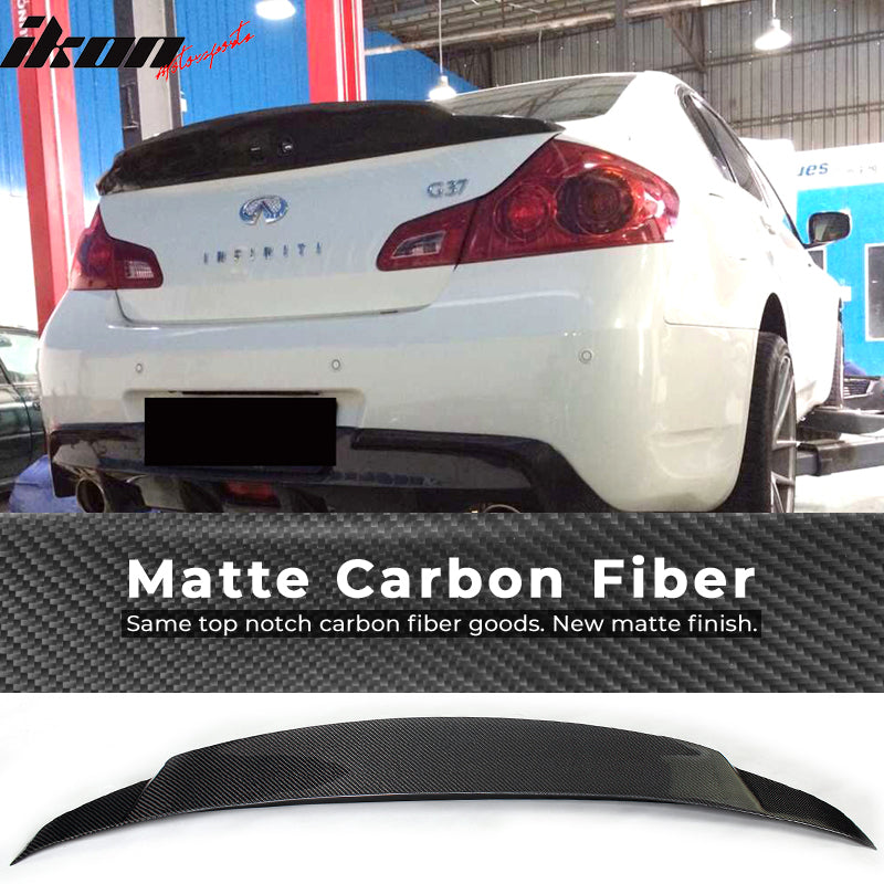 IKON MOTORSPORTS, Trunk Spoiler Compatible With 2010-2013 Infiniti G37 Sedan , Matte Carbon Fiber + FRP JC Style Rear Spoiler Wing, 2011 2012