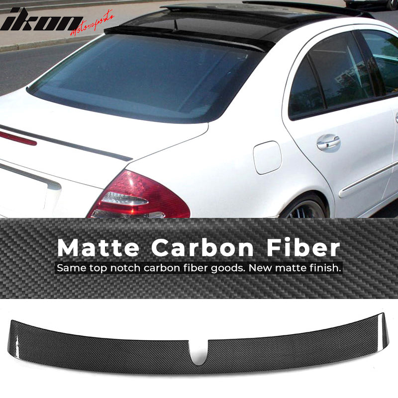 IKON MOTORSPORTS, Roof Spoiler Compatible With 2003-2005 Mercedes-Benz E-Class W211 , Matte Carbon Fiber + FRP L Style Rear Spoiler Wing, 2004