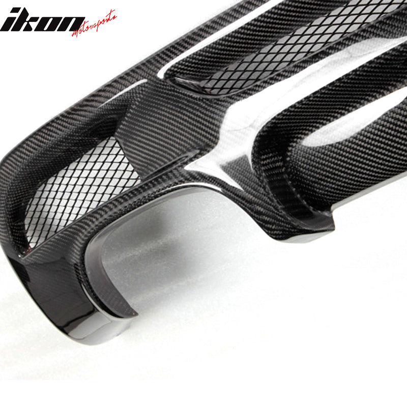 IKON MOTORSPORTS, Rear Diffuser Compatible With 2007-2013 BMW 1 Series E82 Coupe M Sport , Matte Carbon Fiber HT Style Rear Bumper Lip Spoiler Wing, 2008 2009 2010 2011 2012