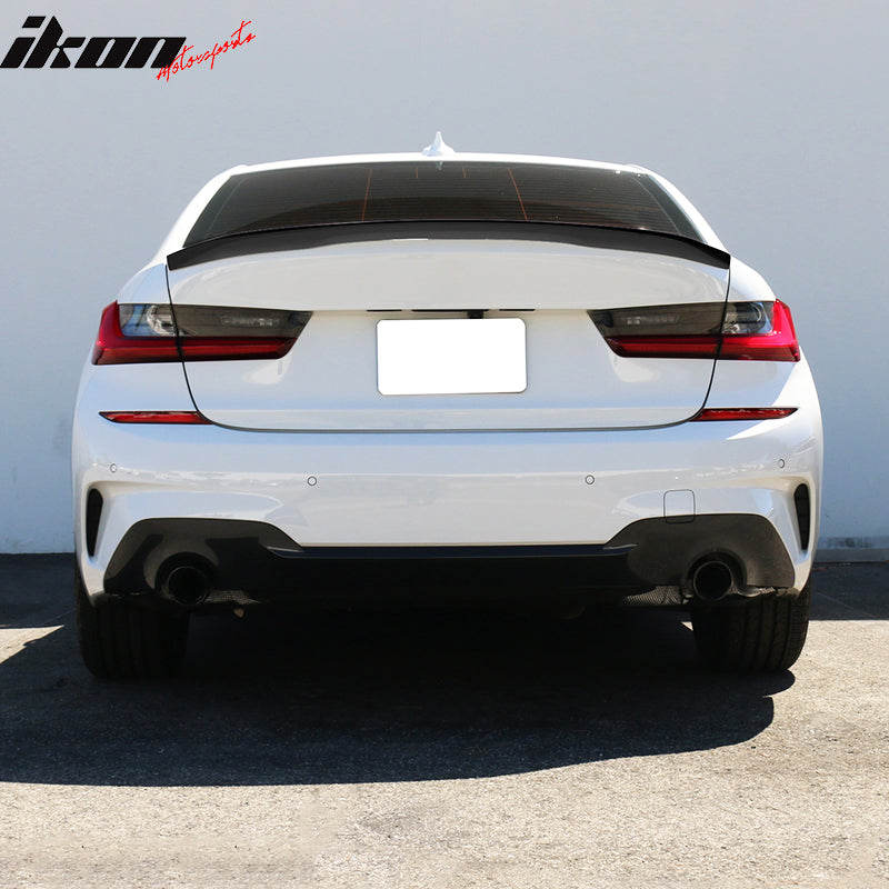 IKON MOTORSPORTS, Trunk Spoiler Compatible With 2019-2025 BMW G20 3-Series & 2021-2025 BMW G80 M3, Painted #475 Black Sapphire Metallic ABS Plastic M Performance Style Rear Spoiler Wing, 2020 2021