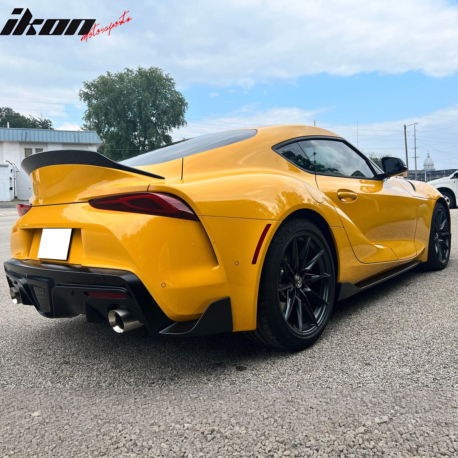 IKON MOTORSPORTS, Trunk Spoiler Compatible with 2020-2024 Toyota GR Supra A90 A91 MK5, OE Style Gloss Dry Carbon Fiber Rear Trunk Lid Spoiler Wing Lip